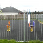 Bow Top Railings4